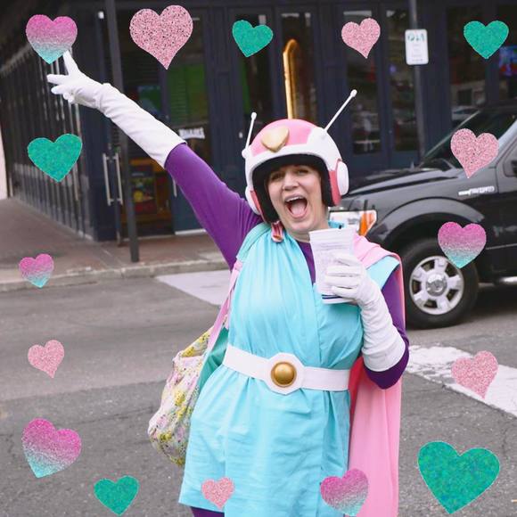 Meet your Posher, Kelly - Picture 1 of 1